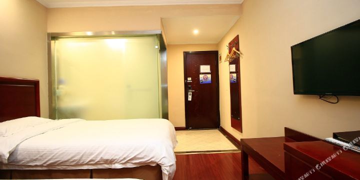 益林豪泰贝壳酒店(灯塔风景区店)