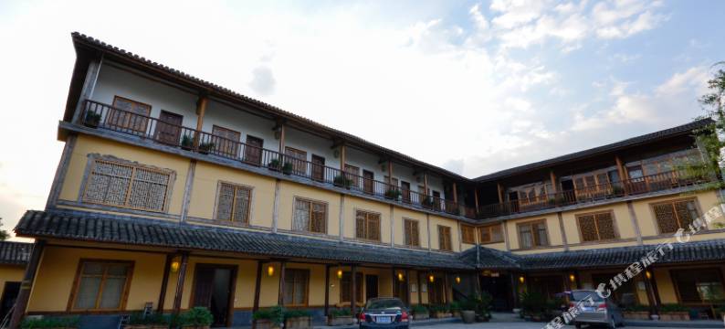 天台寒山茅舍图片