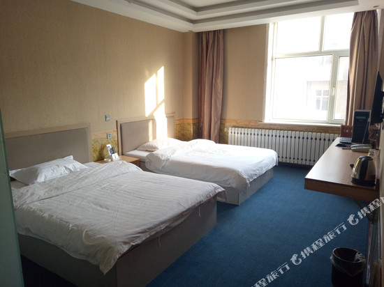 穆棱雅和快捷宾馆