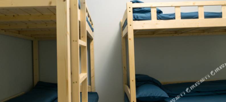 小城青旅(焦作火车站店)图片