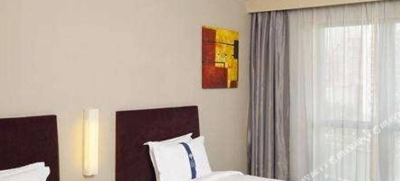 茂县栩羽迎雪山庄图片