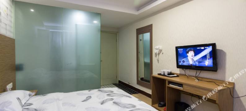 微8酒店(广州江泰路地铁站店)图片