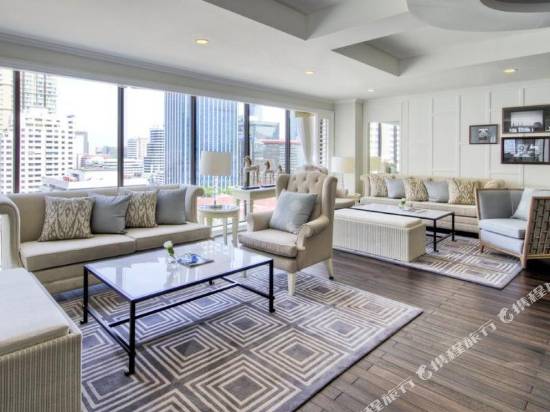 曼谷海角易居朗雙路酒店