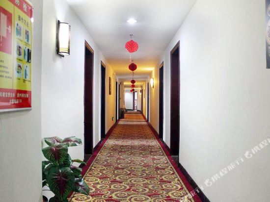 您的位置: 首页 酒店预订 清远酒店 > 清远银海商务宾馆  logo