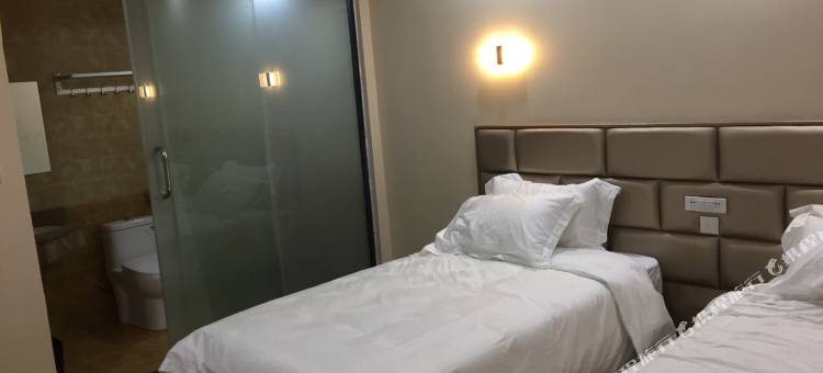 荥经锦城天阅酒店图片