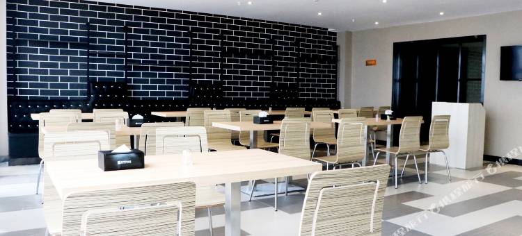 雅斯特酒店(咸宁温泉财富广场店)图片