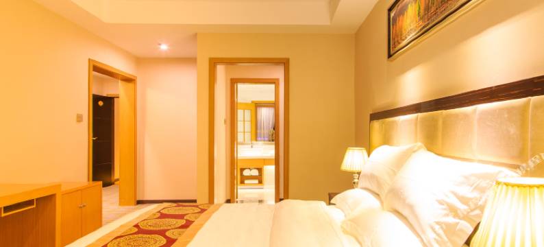 稻城稻亚·澜悦酒店(亚丁天街店)图片