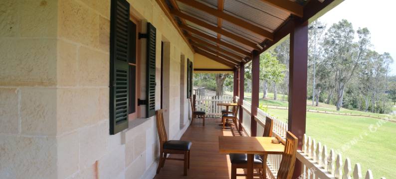 临江奥克斯高尔夫度假村(Riverside Oaks Golf Resort)图片