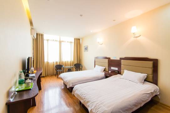 内乡神怡商务宾馆