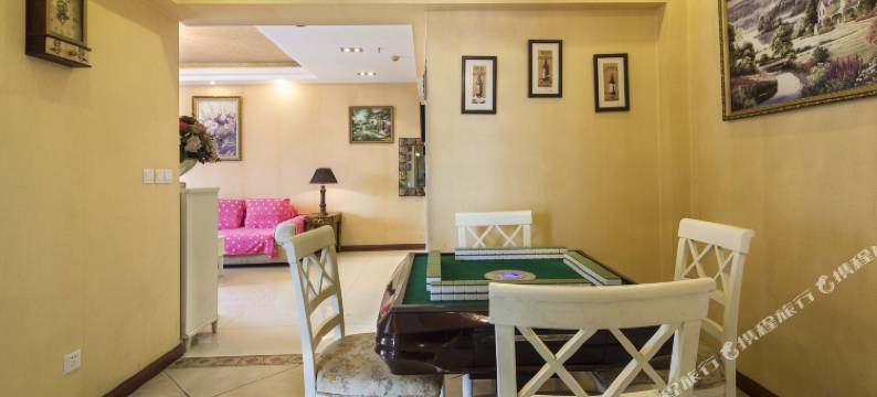 优美酒店式公寓(重庆解放碑好吃街店)图片