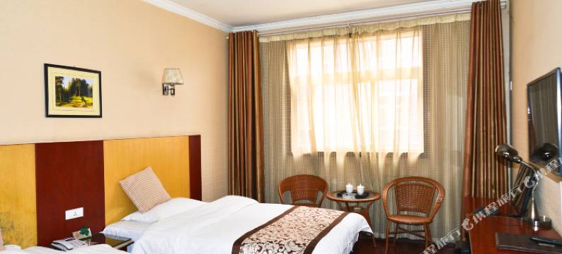 西平丽隆宾馆图片