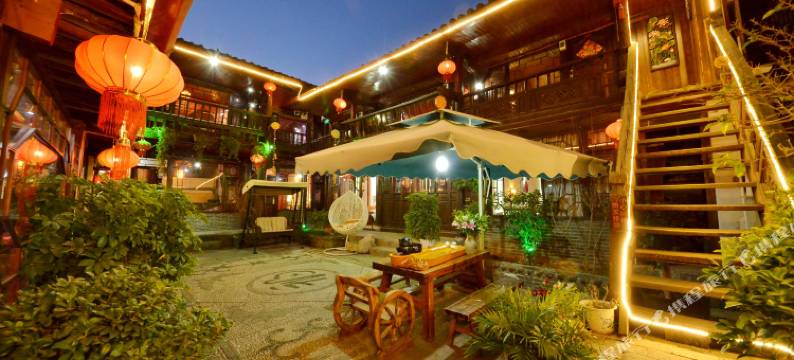 丽江夙昔云逸精品客栈图片