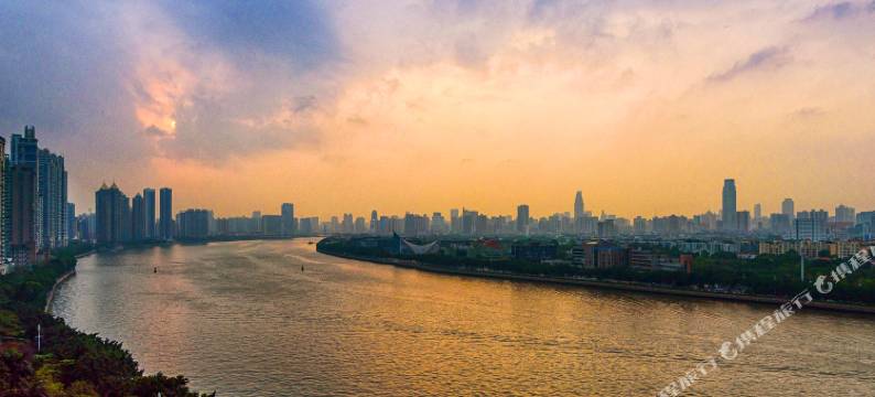 广州一线豪宅醉美江景普通公寓(滨江东路分店)图片