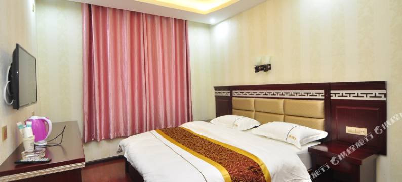 昆明苏萱精品宾馆(云大医院潘家湾地铁站店)图片