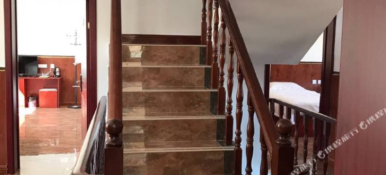 阿尔山九逸宾馆(火车站店)图片