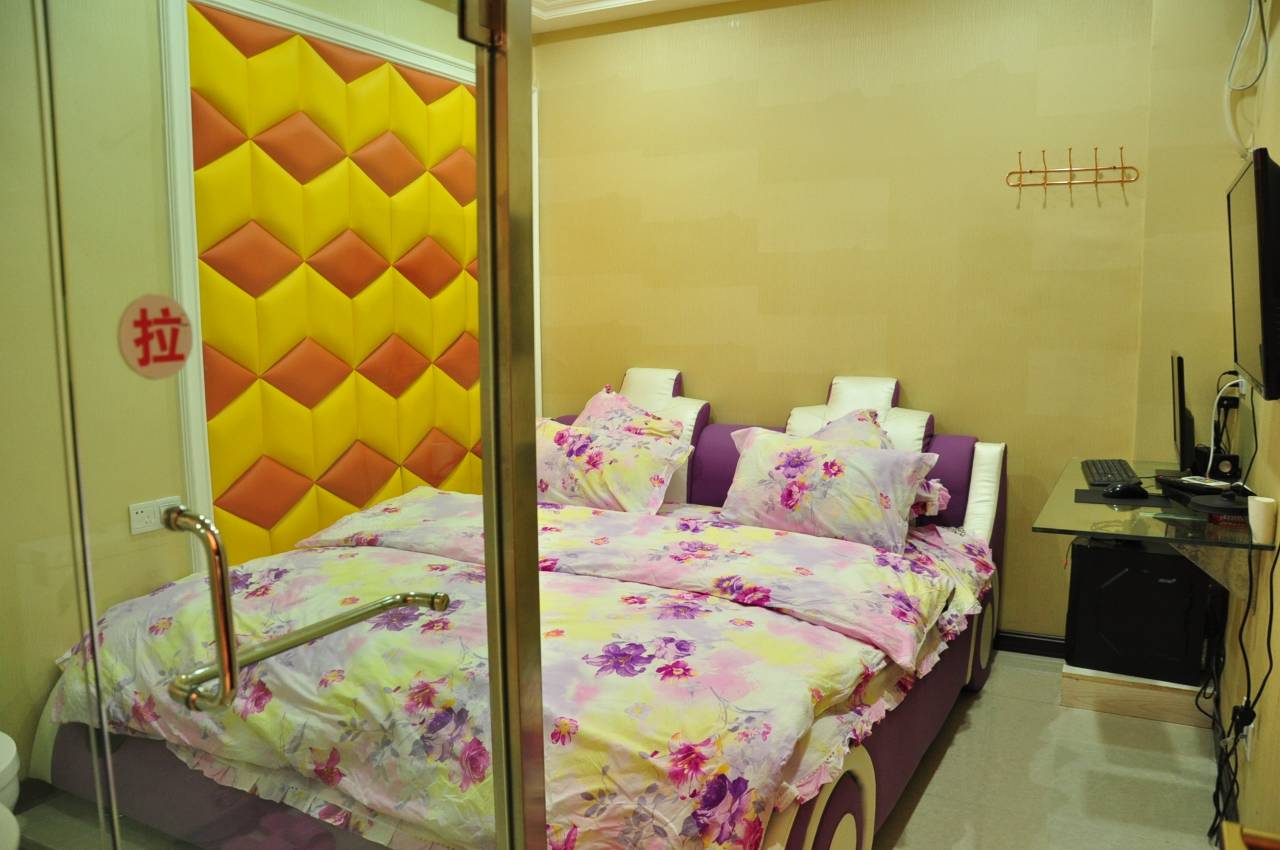 宽甸梦幻创意宾馆