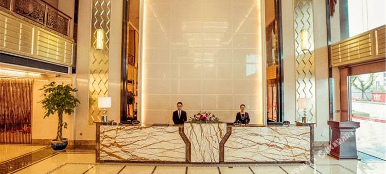 毕节威宁喜臣国际大酒店(草海店)图片