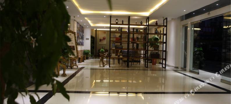 曼卡金苹果酒店(费县东方购物广场店)图片