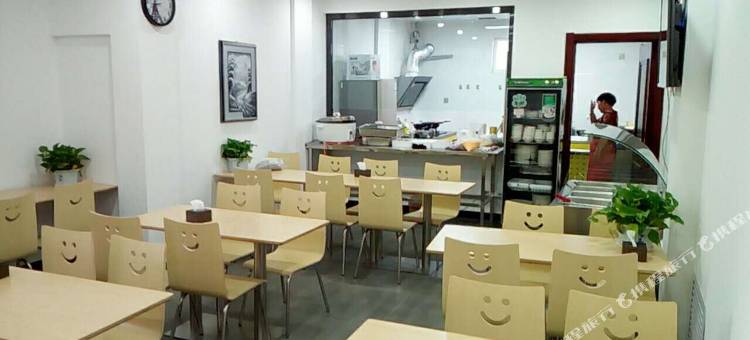 速8酒店(昌黎碣阳大街店)图片