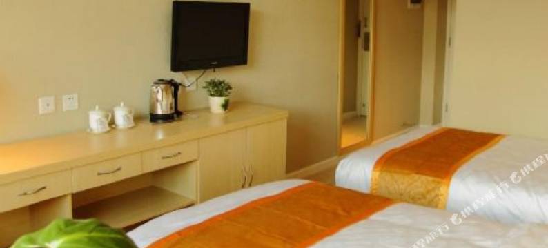 承德塞拉维酒店(避暑山庄火车站店)图片