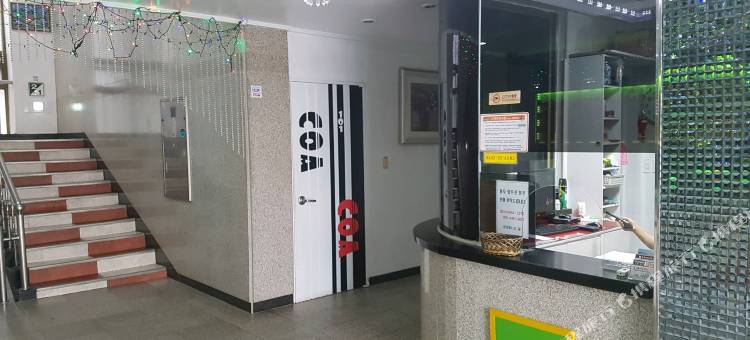 江陵市Coa汽车旅馆(Gangneung Gyeongpodae Coa)图片