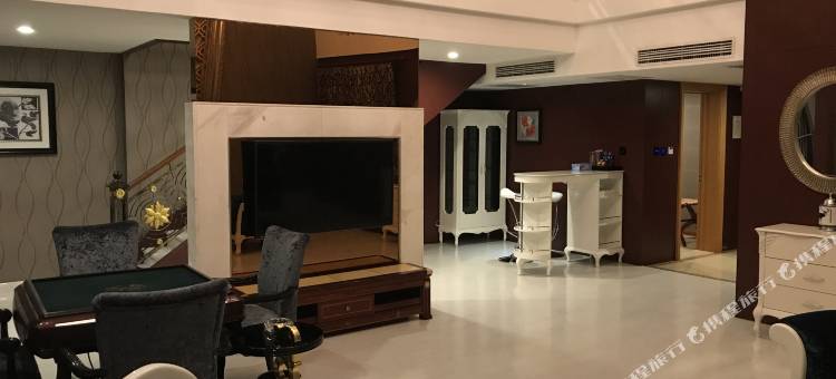 锦州铂晶宫汤泉酒店(锦州火车站店)图片