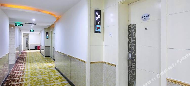 派酒店(杭州下沙文海南路地铁站店)图片