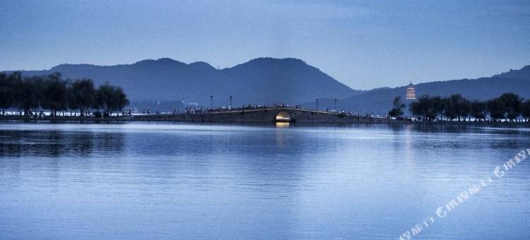 杭州西湖中维香溢大酒店图片
