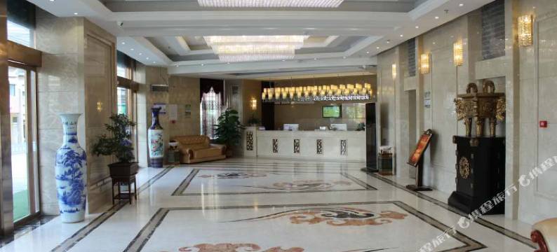 金寨绿地锦城商务酒店图片