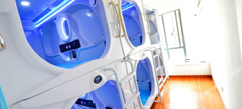 武汉西西里太空酒店图片