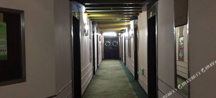 舒蓝之家宾馆(呼和浩特火车站店)图片