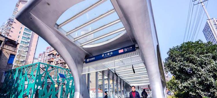 武汉高山流水细水长流公寓图片