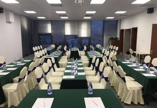 Wassim Hotel (Zhoupu Wanda subway station of Shanghai International Tourist Resort) Hotel Overview