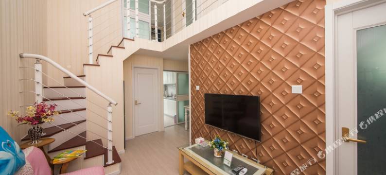 陈女士公寓(青岛翠岭路店)图片