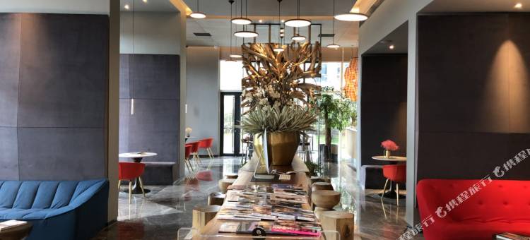 扬州东高铁站美居酒店(京杭大运河店)图片