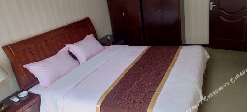 中康假日酒店图片