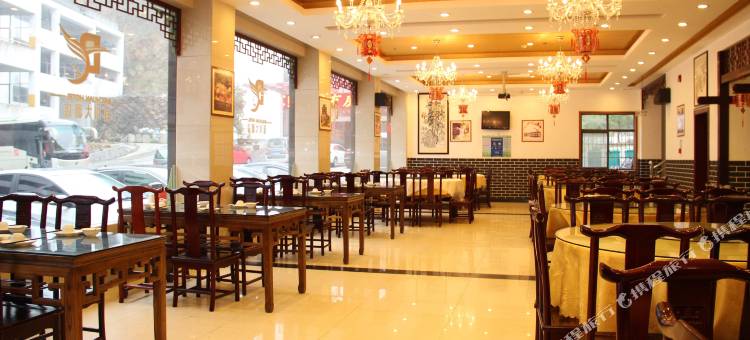 黄山百川大酒店(汤口南门换乘中心店)图片