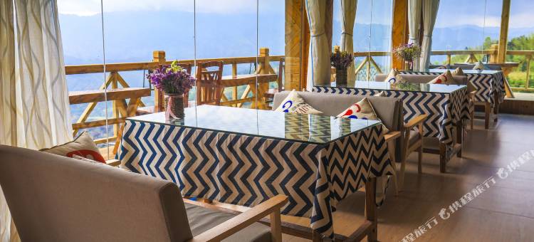 龙脊观景楼民宿(西山韶乐观景台店)图片