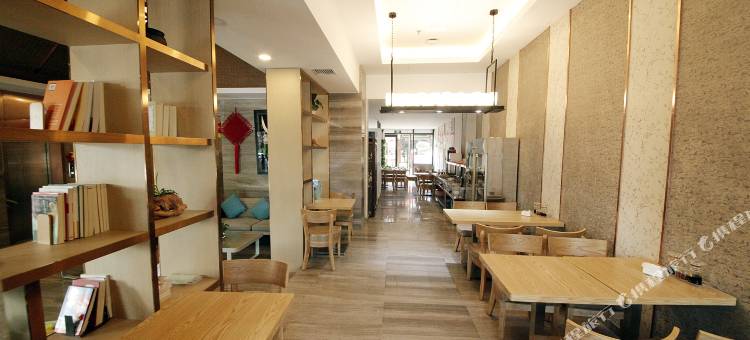 龙里云安娜酒店(双龙巫山峡谷景区店)图片