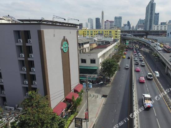 曼谷城市套房酒店