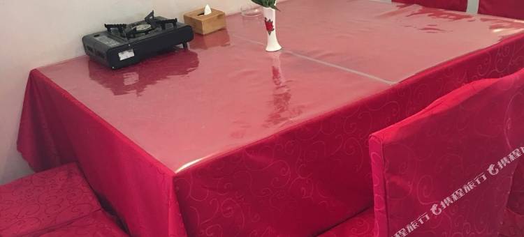 稻城鼎极亚丁酒店图片