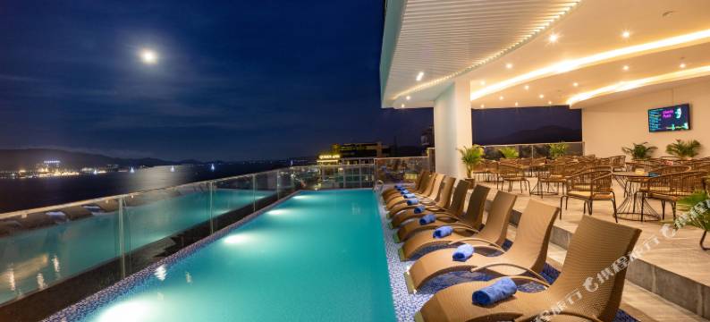 雄伟高级酒店(Majestic Premium Hotel)图片