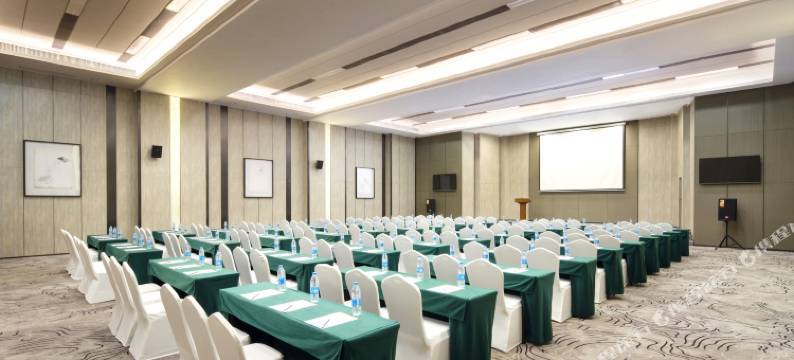 三亚金贸花园尊众国际酒店图片