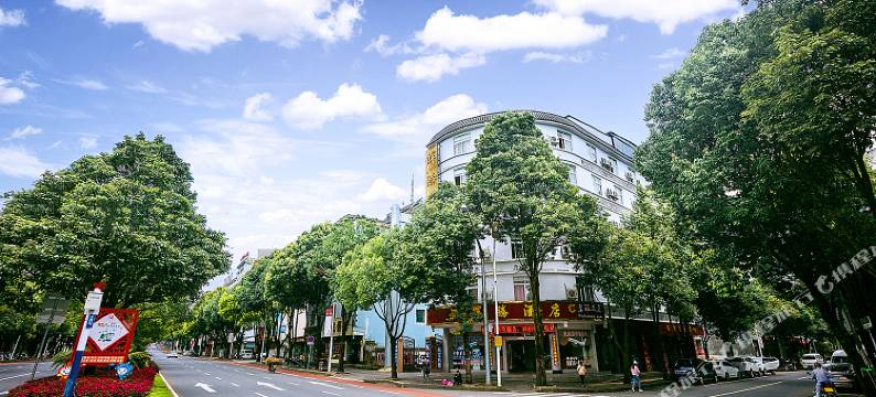 腾冲辉腾酒店图片