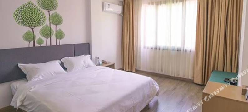 恒8连锁酒店(嵊州西站店)图片