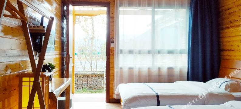 宁国原食农舍落羽杉驿栈图片