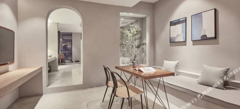 重庆無际山城高空酒店(观音桥九街店)图片