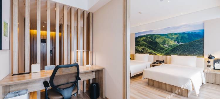 宜兴环科园西氿大道亚朵酒店图片