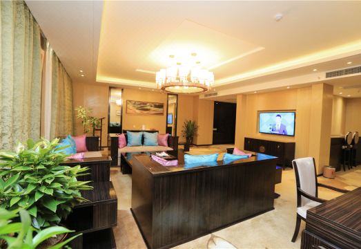 Qicai HotelHotel Overview