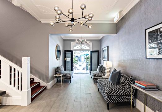 No9 Springfield Hotel Overview